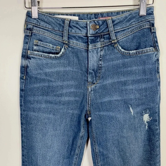 Anthropologie Pilcro Boyfriend Distressed  Jeans Size 25 - Picture 6 of 15